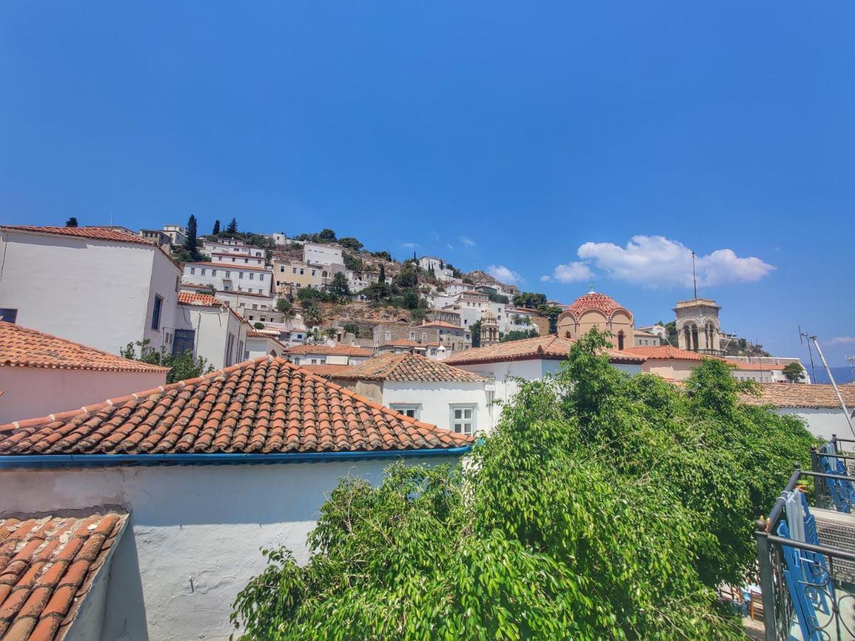 Kirki Hydra Hydra (Saronic Islands)